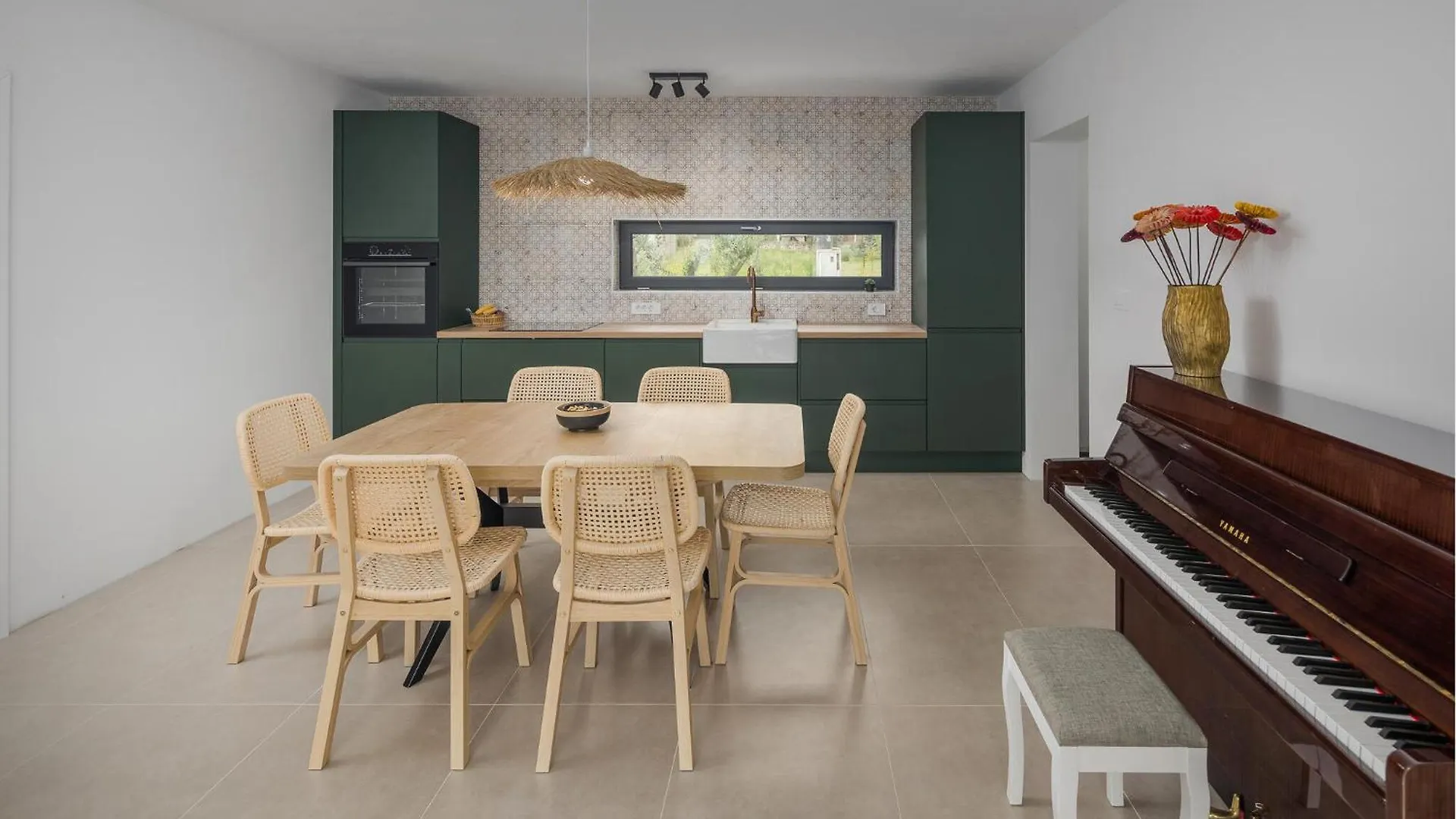 Nyaraló Amazing Home In Krmed With Kitchen